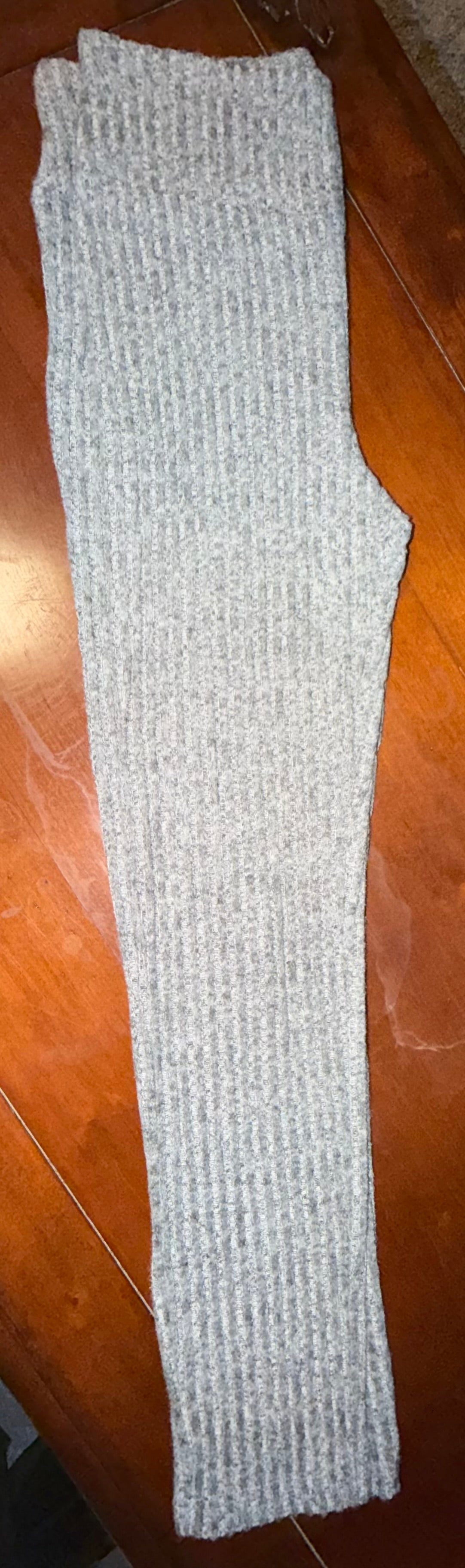 Gray Ribbed Leggings